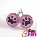 Boucle d’oreille chat : patte de chat sur fond rose