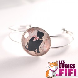 Bracelet chat : chat noir et son collier de perles