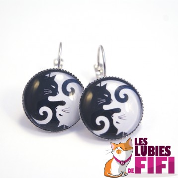 Boucle d’oreille chat : duo de chats