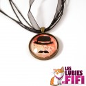 Collier : Monsieur Moustache