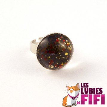 Bague : paillettes jaunes et rouges