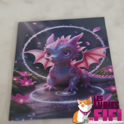 Marque page dragon Luminia – carte énergétique rose pailletée (7,5 × 10 cm)
