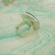 Bague fleurs : fleurs blanches